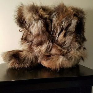Oscar Italian Fox fur boots size 40